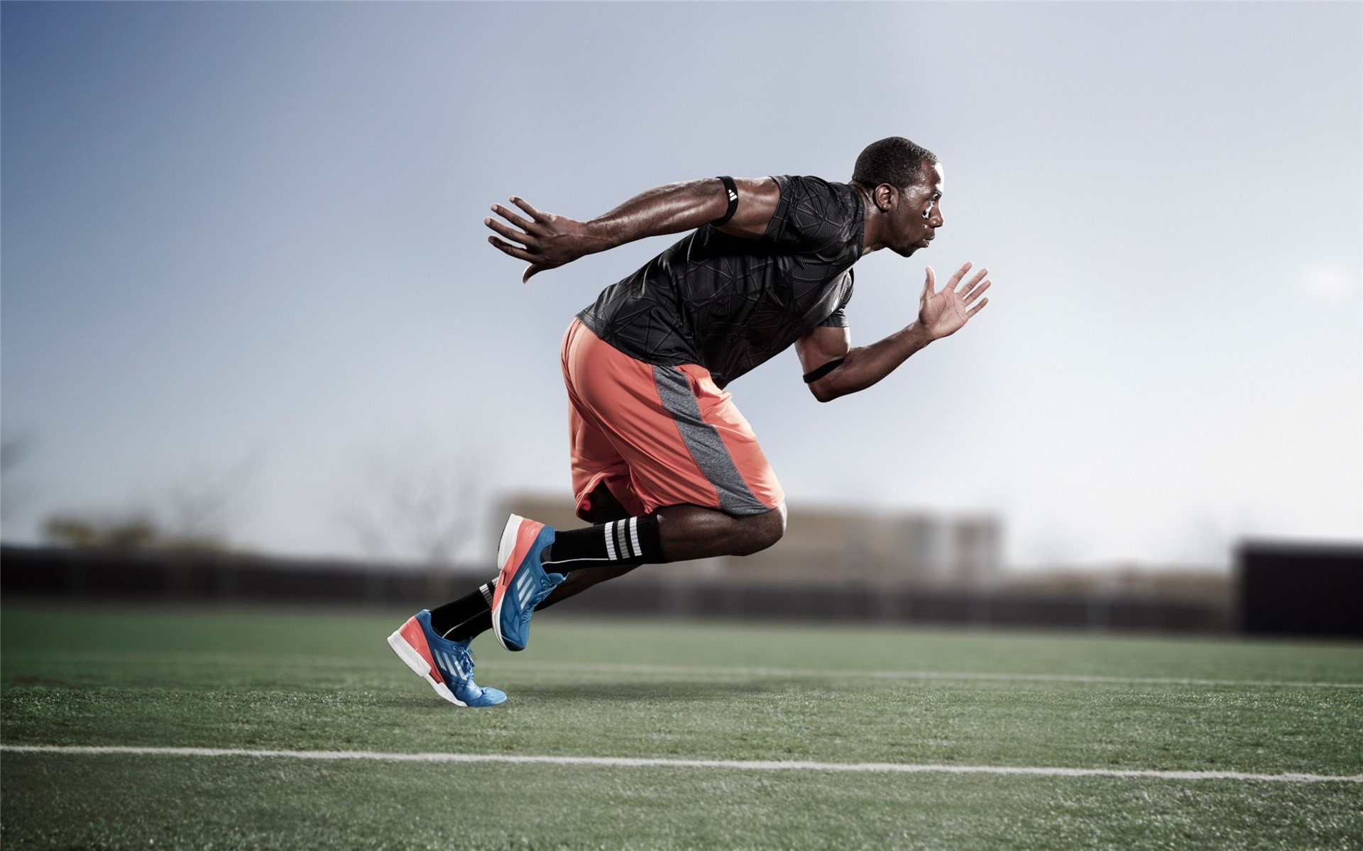 伊朗队在巴黎奥运会比赛中展现出快速反击战术，伊朗转播奥运会画面